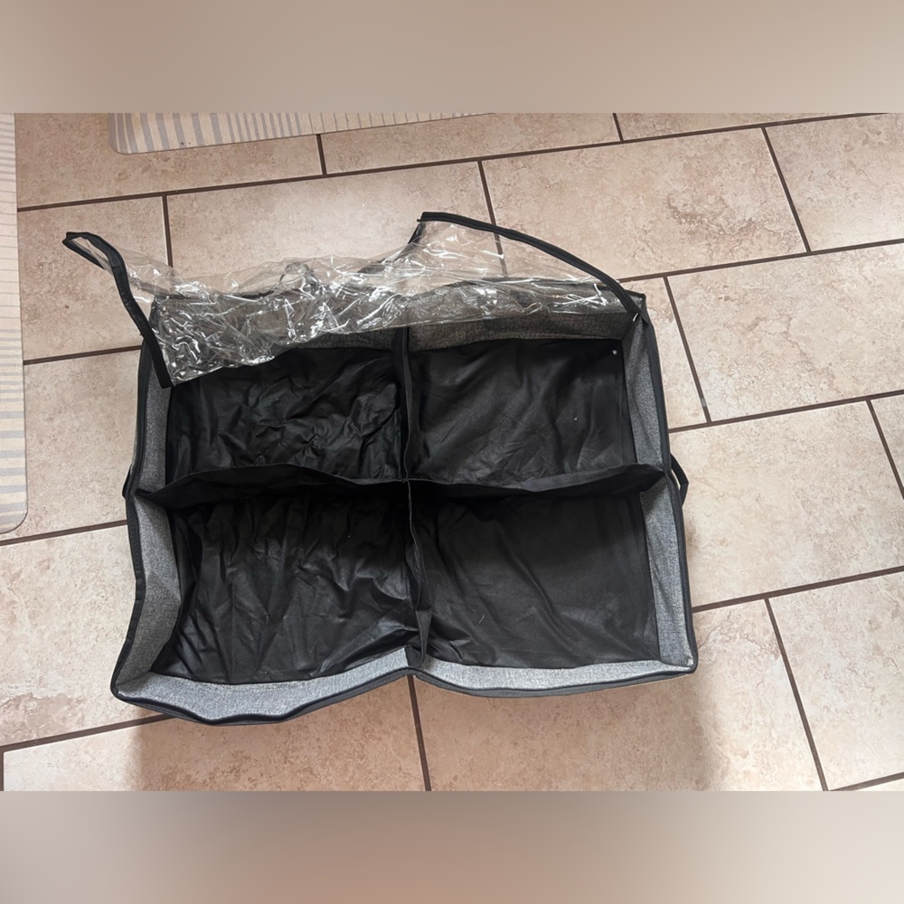 Shoe storage bag